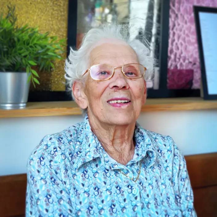 Leona Van Nieuwenhove